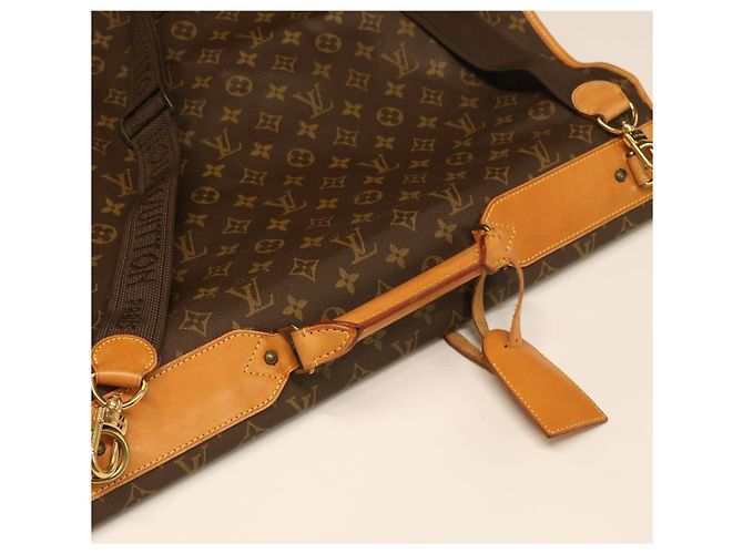 Copriabito portatile da cabina con monogramma LOUIS VUITTON M23420 LV Auth fm2176 - vista 3