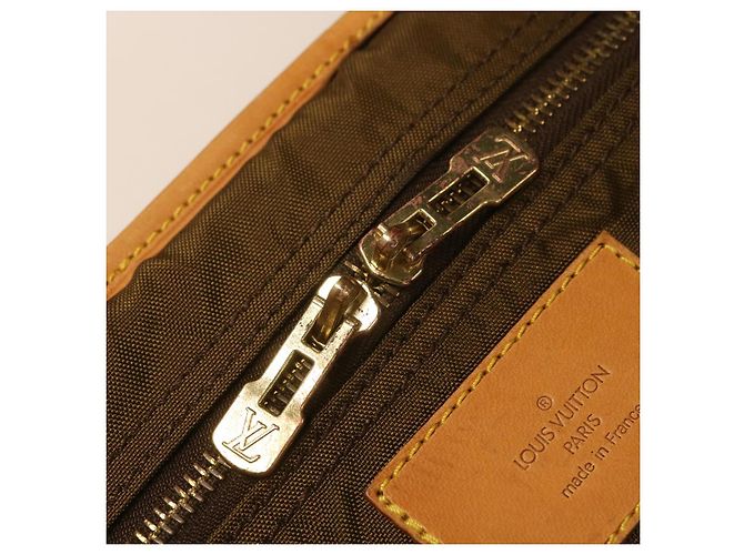 Copriabito portatile da cabina con monogramma LOUIS VUITTON M23420 LV Auth fm2176 - vista 6
