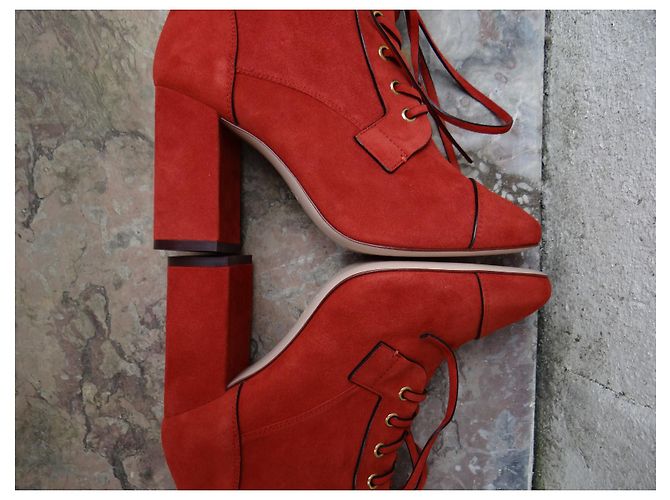 Stuart Weitzman Schnürstiefeletten aus Leder Rostrot - Ansicht 10