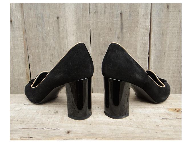 Louis Vuitton Uniform Pumps Schwarz Wildleder - Ansicht 5