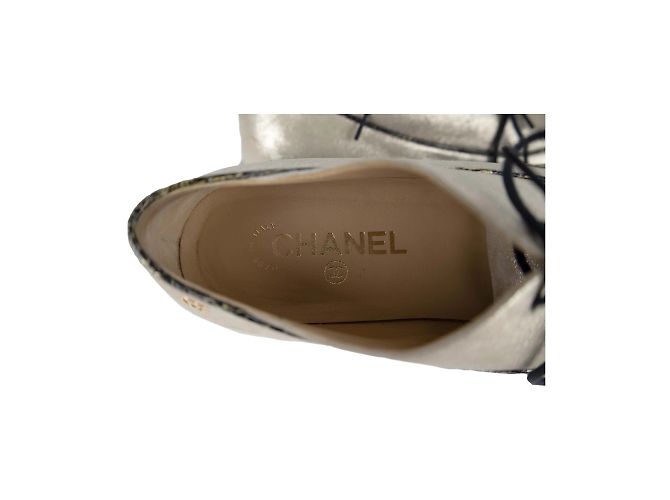 Timeless Scarpe Oxford stringate luccicanti bicolore Chanel Multicolore - vista 5