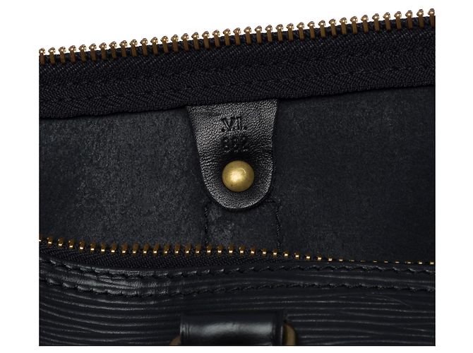 Louis Vuitton Borsa da viaggio Keepall 45 in pelle Epi nera -101107 Nero - vista 6
