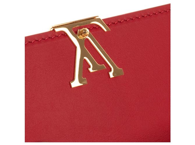 LOUIS VUITTON CAPUCINES COMPACT WALLET IN SCARLET RED TAURILLON LEATHER - view 10