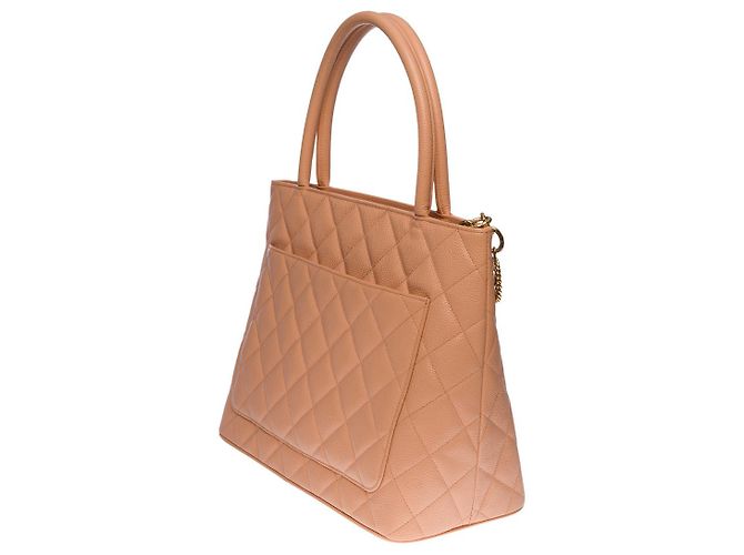 CHANEL Medaillon-Tasche aus rosa Leder - 100733 Pink - Ansicht 4