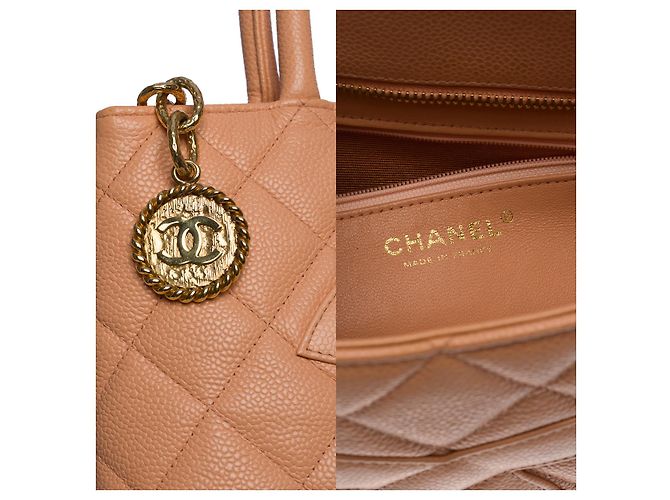 CHANEL Medaillon-Tasche aus rosa Leder - 100733 Pink - Ansicht 5