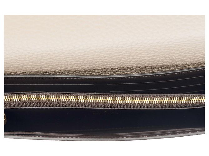 PORTAFOGLIO LOUIS VUITTON CAPUCINES IN GALLET GRIGIO E PELLE TAURILLON MARRONE - vista 6