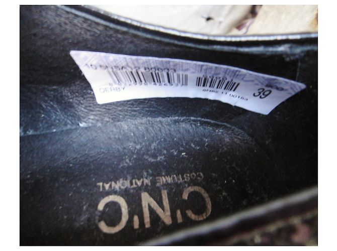 Scarpe Oxford Brogue Costume National pelle glitterata nera Nero - vista 8