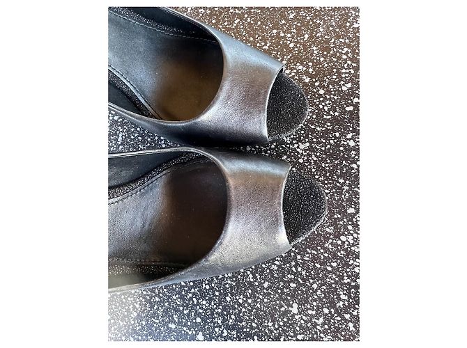 Décolleté Peep Toe Brian Atwood in pelle nera con plateau glitter - vista 6