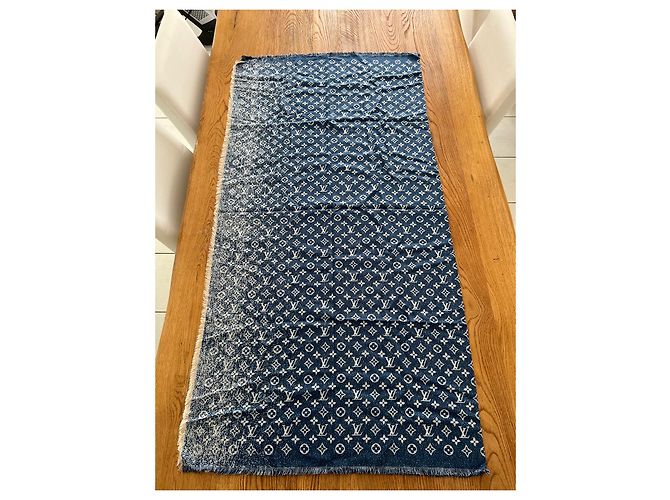 Louis Vuitton Scialle in denim sfumato blu - vista 2