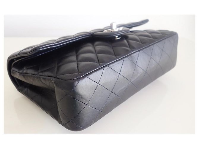 Timeless Borsa media Chanel Classic Blu navy - vista 10