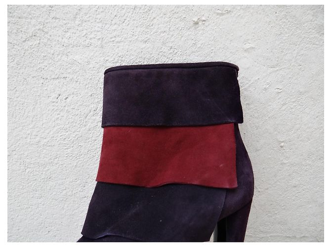 Botas de cano curto Stuart Weitzman em couro roxo escuro bordô Bordeaux - vista 12
