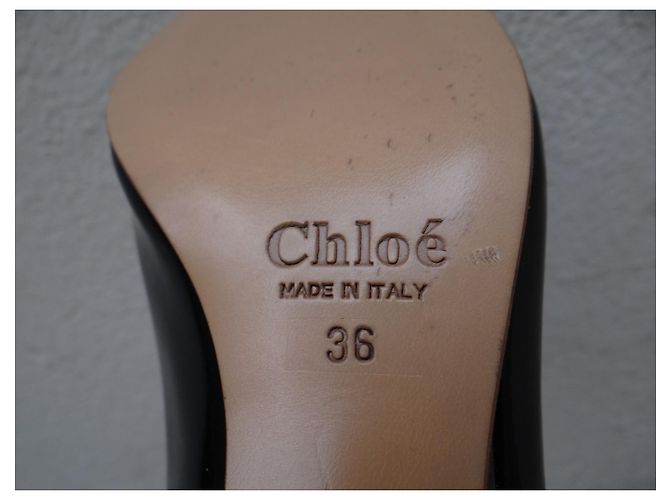 Décolleté Peep Toe Chloé in Vernice Nera Nero - vista 5