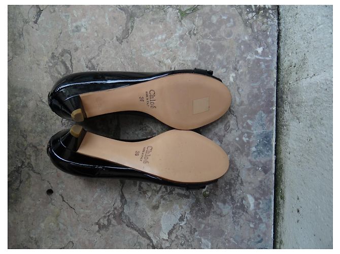 Décolleté Peep Toe Chloé in Vernice Nera Nero - vista 6
