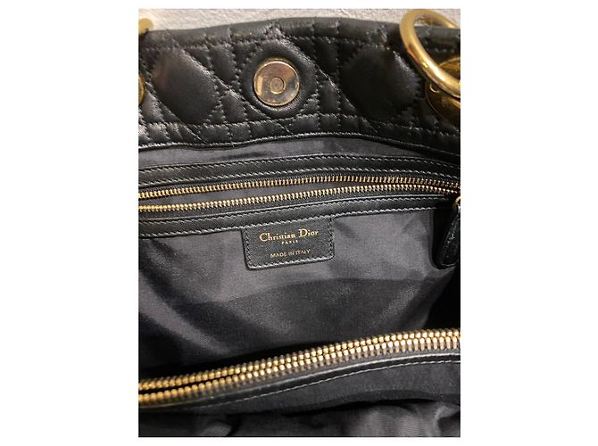 Dior Lady Dior Soft Tragetasche aus schwarzem Lammleder - Ansicht 8