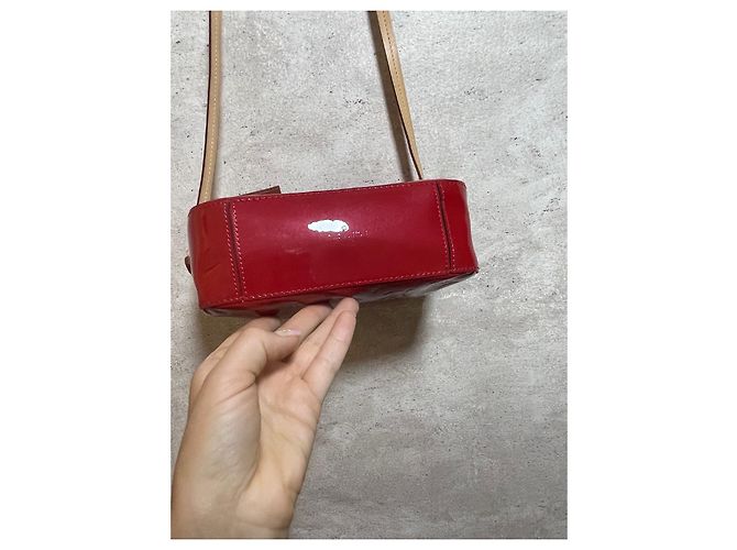 Borsa Louis Vuitton rossa in vernice Rosso - vista 12