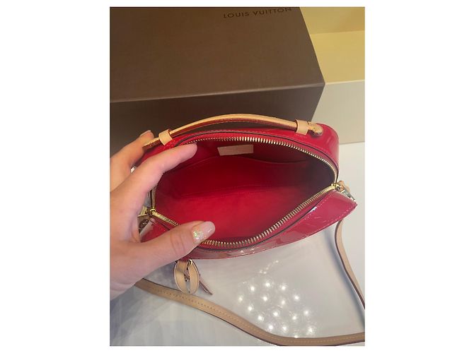 Borsa Louis Vuitton rossa in vernice Rosso - vista 3