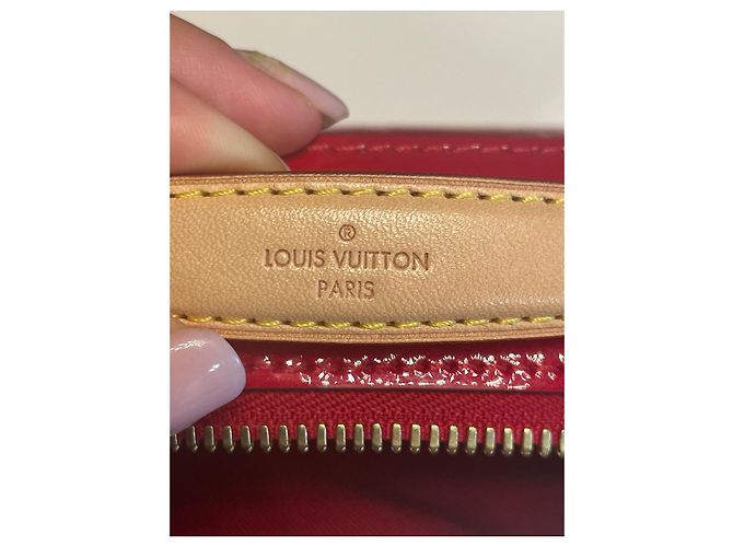 Borsa Louis Vuitton rossa in vernice Rosso - vista 6