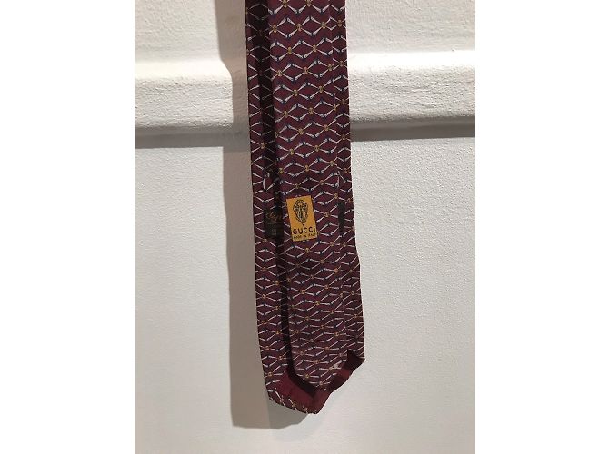 Cravatta Gucci in seta bordeaux Bordò - vista 4
