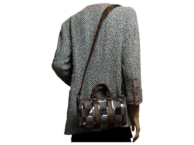 Keepall Louis Vuitton mini borsa portatutto 25 tracolla virgil abloh in canvas e pvc-100697 Marrone - vista 11