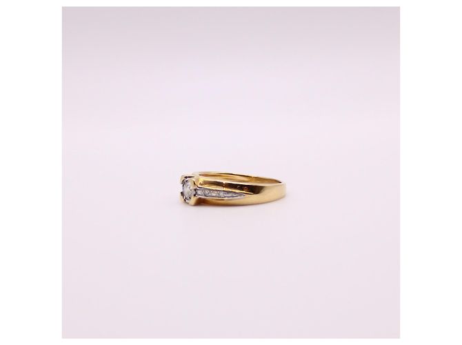 Autre Marque Anello con diamante centrale e diamanti corpo in oro giallo 750%O Gold hardware - vista 3