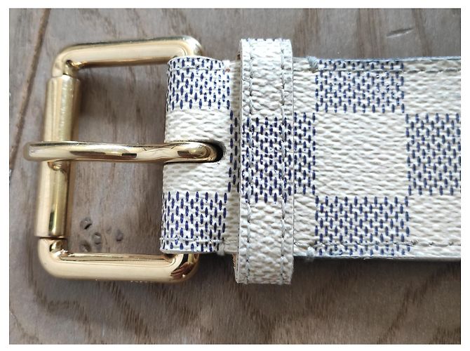 Louis Vuitton Azur Damier Gürtel mit Beutel Weiß Beige Grau - Ansicht 4
