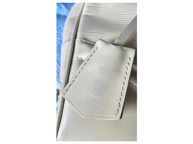 Bowling Borsa Louis Vuitton Montaigne in pelle Epi avorio Bianco sporco - vista 2