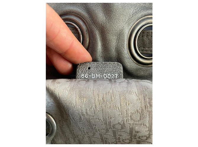 Borsa secchiello Christian Dior Le Trente in pelle grigia Grigio - vista 10