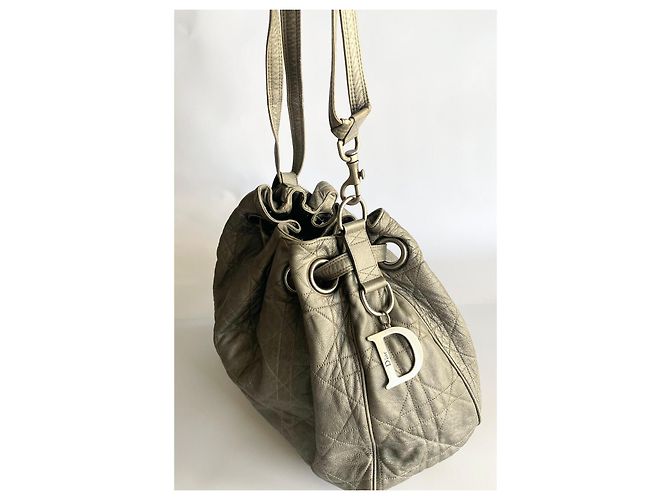 Borsa secchiello Christian Dior Le Trente in pelle grigia Grigio - vista 2