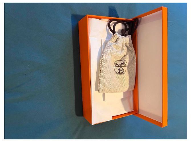 Hermès Birkin To Go Pouch Orange Leather - view 9