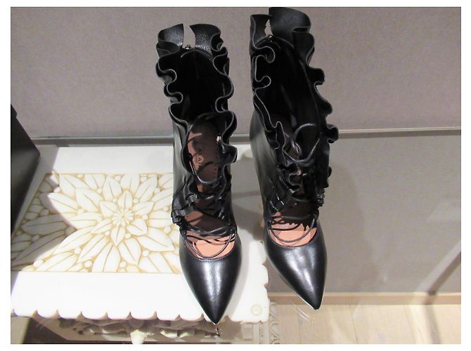 Alaïa Stivaletti Alaia con volant Nero - vista 3