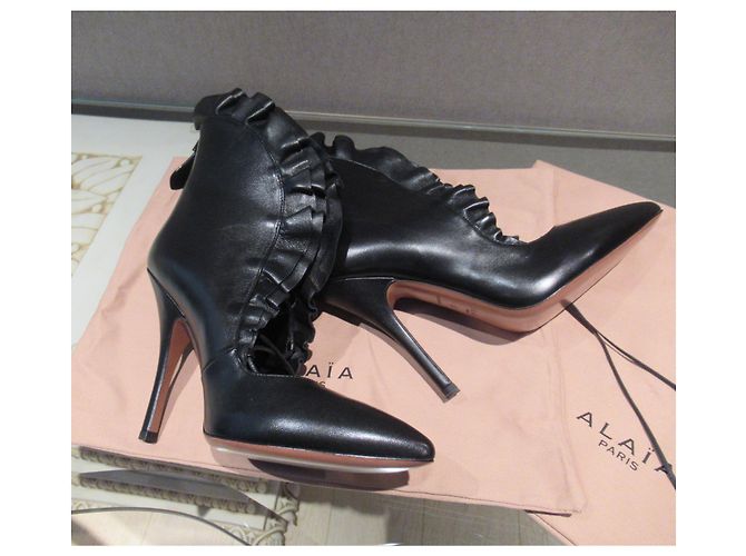 Alaïa Stivaletti Alaia con volant Nero - vista 8