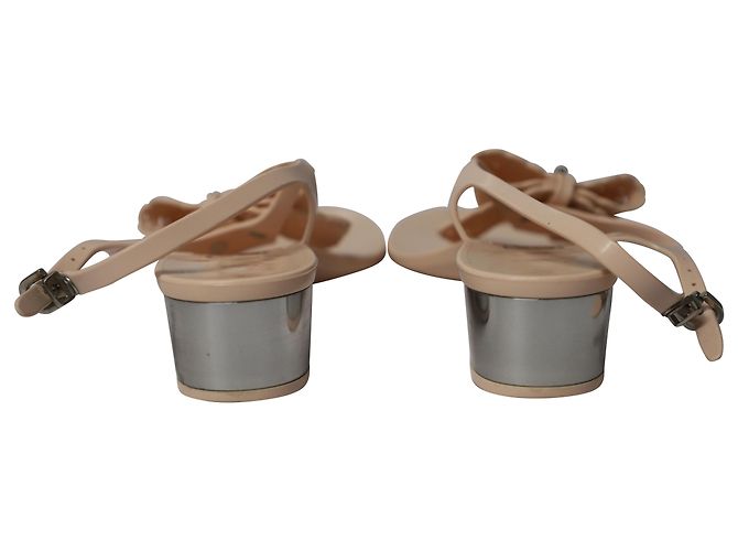 Salvatore Ferragamo Sandali Perala Ribbon Infradito in Gomma Rosa - vista 4