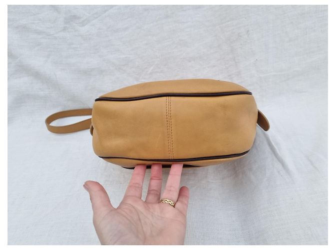 Borsa a tracolla Balenciaga in pelle marrone cammello Beige - vista 12