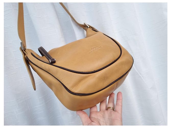 Borsa a tracolla Balenciaga in pelle marrone cammello Beige - vista 16