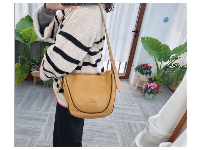 Borsa a tracolla Balenciaga in pelle marrone cammello Beige - vista 3