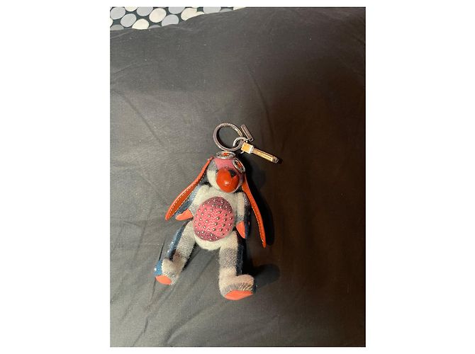Ciondolo per borsa Burberry Sandra the Basset Hound in pelle e cashmere - vista 15