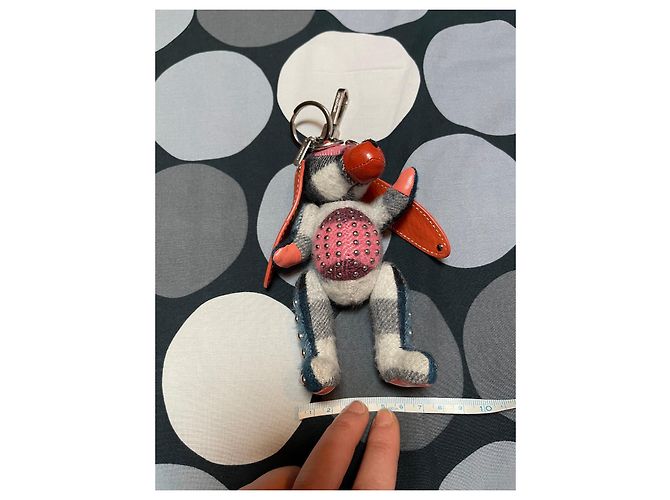 Ciondolo per borsa Burberry Sandra the Basset Hound in pelle e cashmere - vista 4