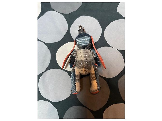 Ciondolo per borsa Burberry Sandra the Basset Hound in pelle e cashmere - vista 9