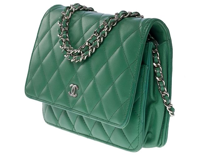 Wallet On Chain Portafoglio CHANEL con catena in pelle verde - 101006 - vista 3