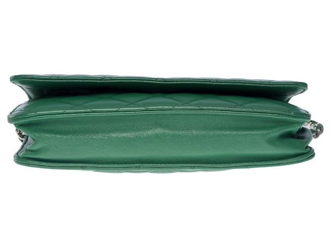 Wallet On Chain Portafoglio CHANEL con catena in pelle verde - 101006 - vista 8