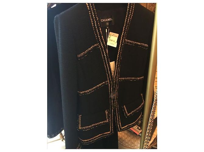 CHANEL Metiers d’Art 2017eine Jacke (Paris Ritz Kosmopolit) Sammlung BNWT Schwarz - Ansicht 2