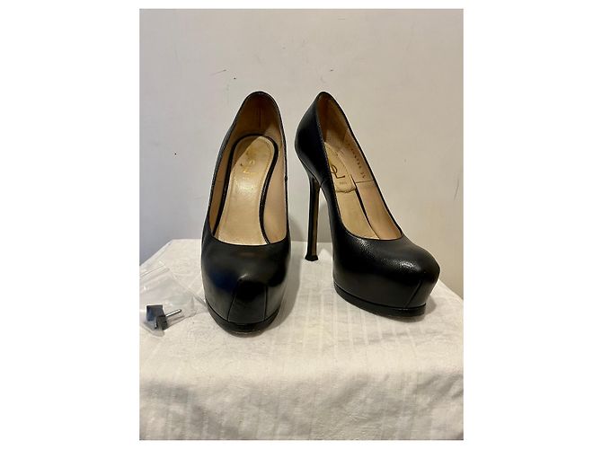 Yves Saint Laurent YSL TripToo  105 escarpins en noir - vue 2