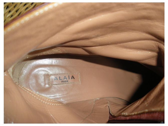 Botines Alaïa de piel marrón Castaño - vista 9