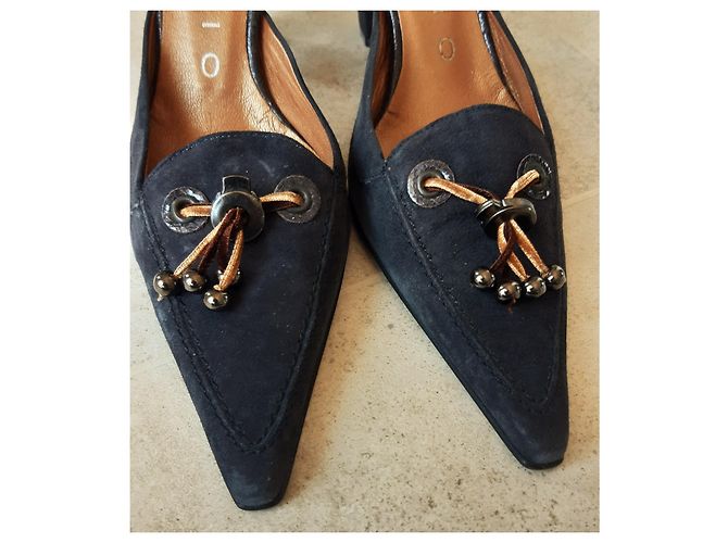 Autre Marque Décolleté LARIO in camoscio blu navy tacco 8cm - vista 3