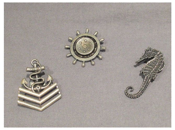 broche Cavalo Marinho Saint Laurent / Broche - vista 4