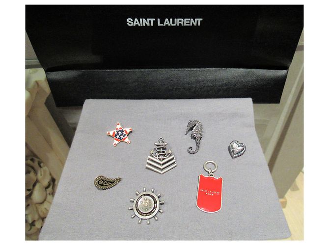 Spilla Timone Saint Laurent / perno - vista 5