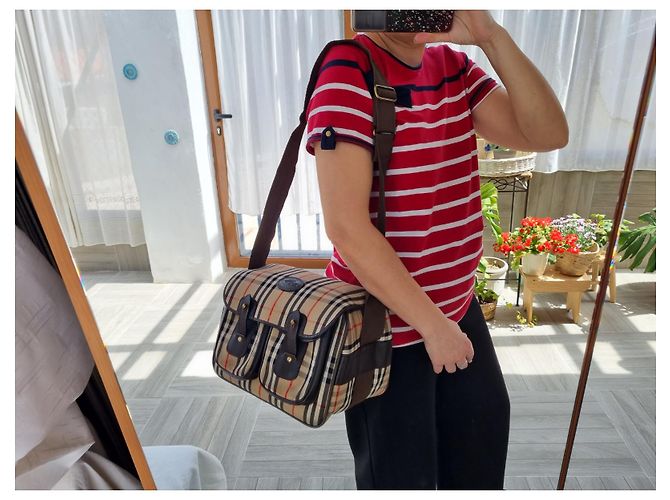 Borsa portafoglio Burberry in tela check e pelle beige - vista 2