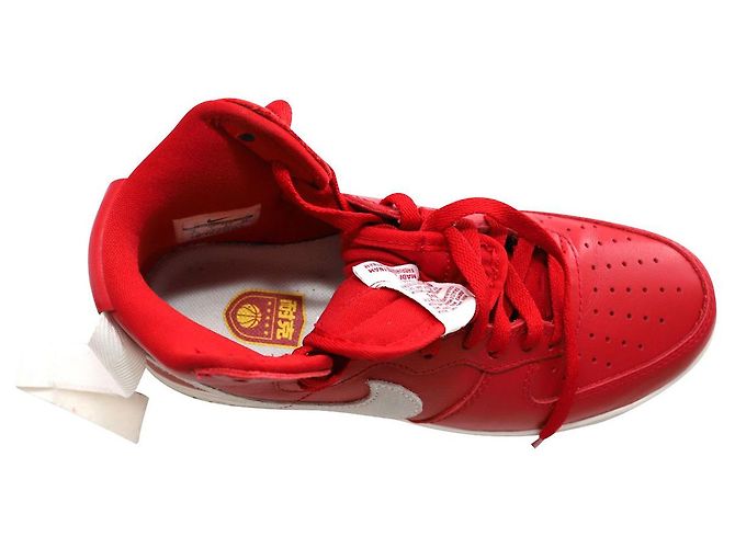 Nike Air Force 1 Sneaker alta "Nai Ke" in pelle Summit rossa e bianca Rosso - vista 5
