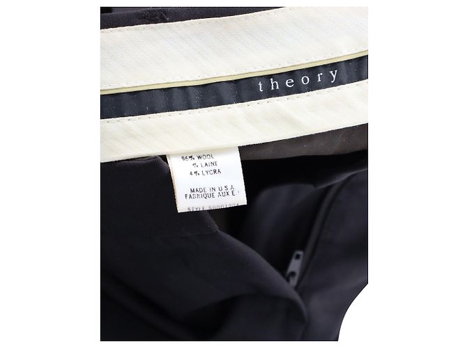 Calça Theory em Lã Preta - vista 10
