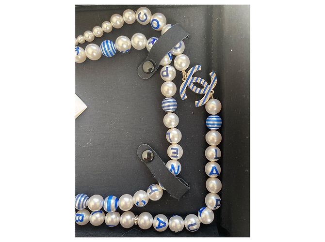 Collana sautoir Chanel La Pausa perle blu navy - vista 3